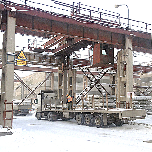 Светофоры на заводе или «Осторожно, работает кран!»