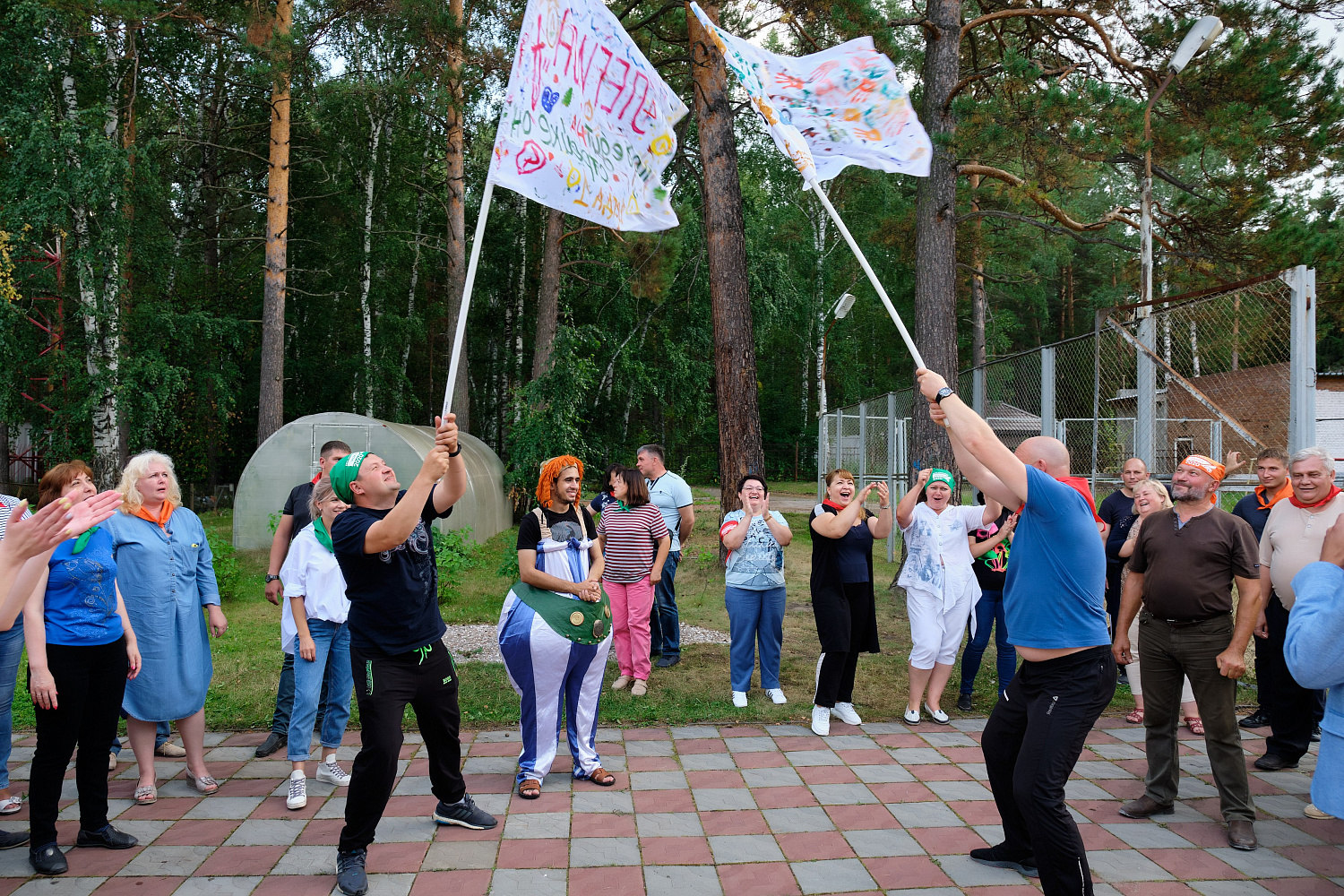 Астерикс и Обеликс на стороне ЗЖБИ–4